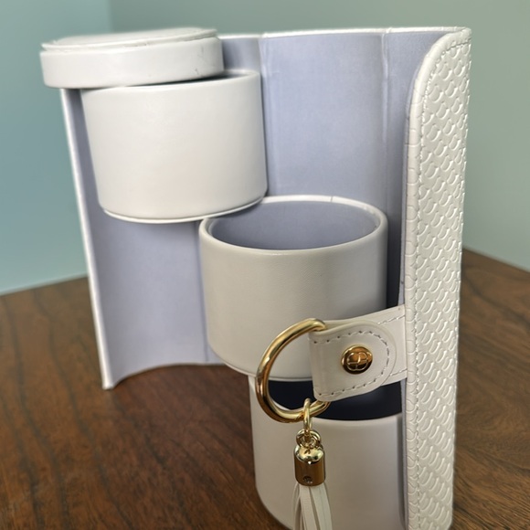 NIB Vlando Jewelry Box White - Picture 7 of 7